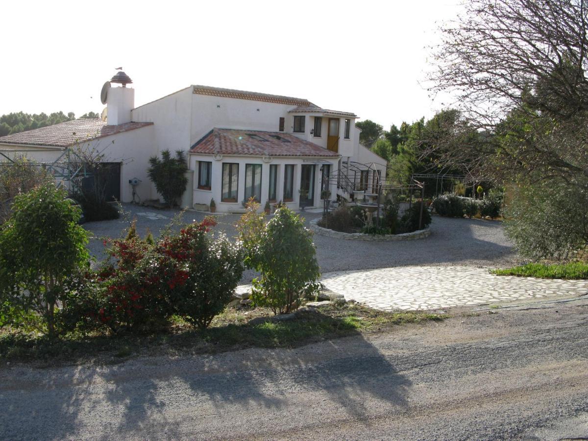 Mas A 4 Mains Bed & Breakfast Cesseras Екстериор снимка