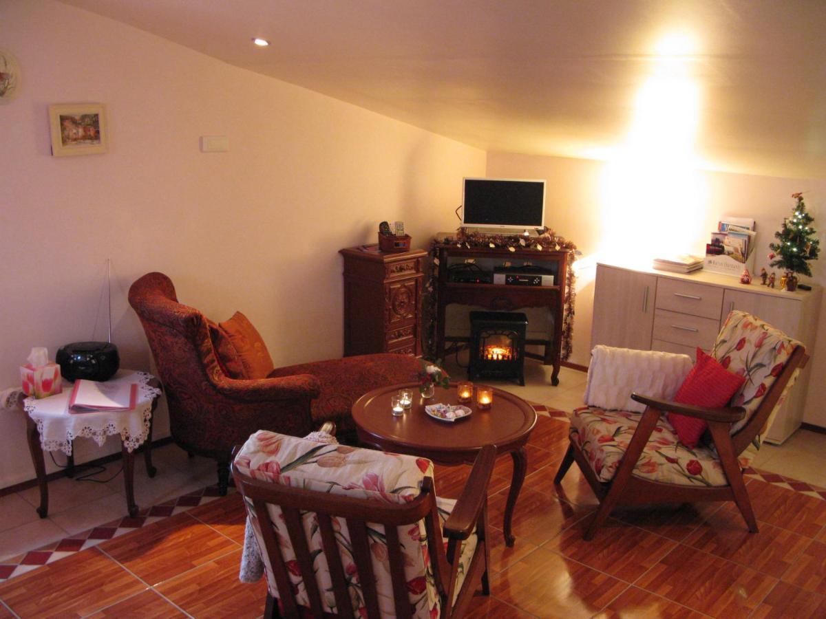 Mas A 4 Mains Bed & Breakfast Cesseras Екстериор снимка